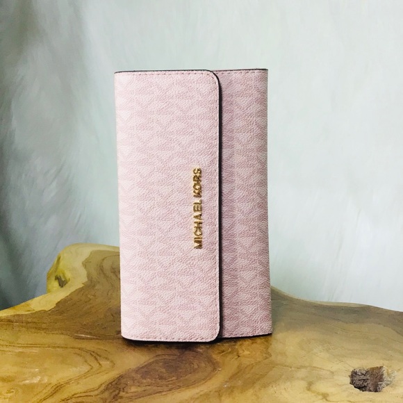 Michael Kors Jet Set Large Trifold Wallet - Picture 7 of 8